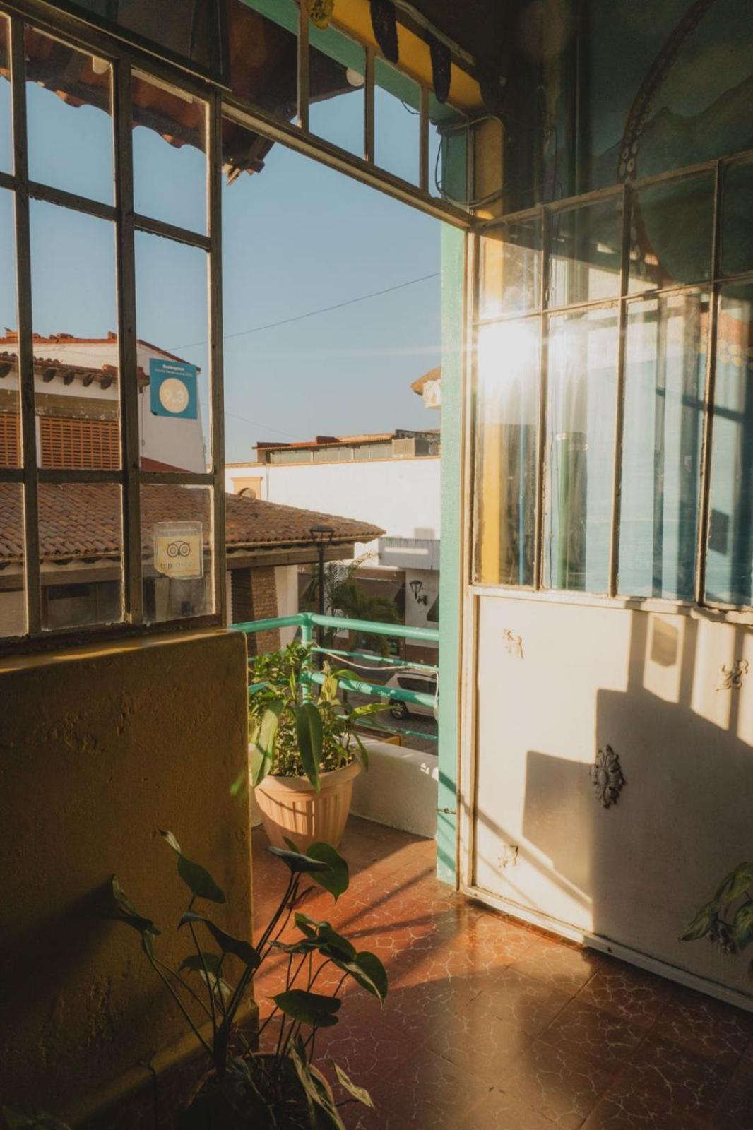 Casa Kraken Hostel Puerto Vallarta Exterior photo
